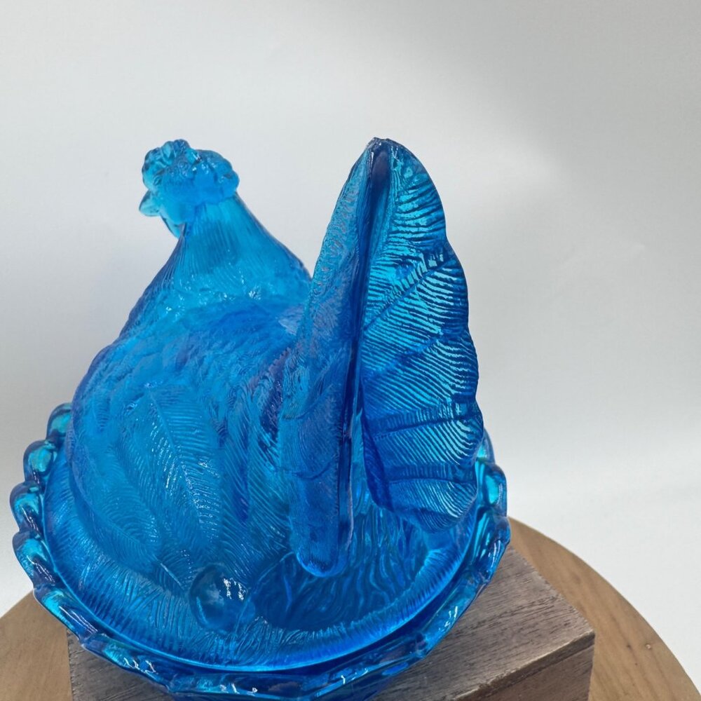 RARE COLOR Vintage LE Smith Horizon Blue Glass Hen On A Nest 6" Blue teal aqua M - Picture 8 of 13